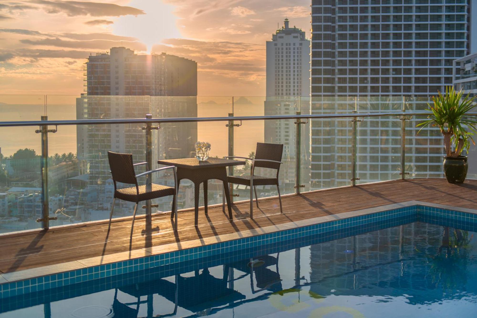 Goldcoast Hotel ญาจาง ภายนอก รูปภาพ
