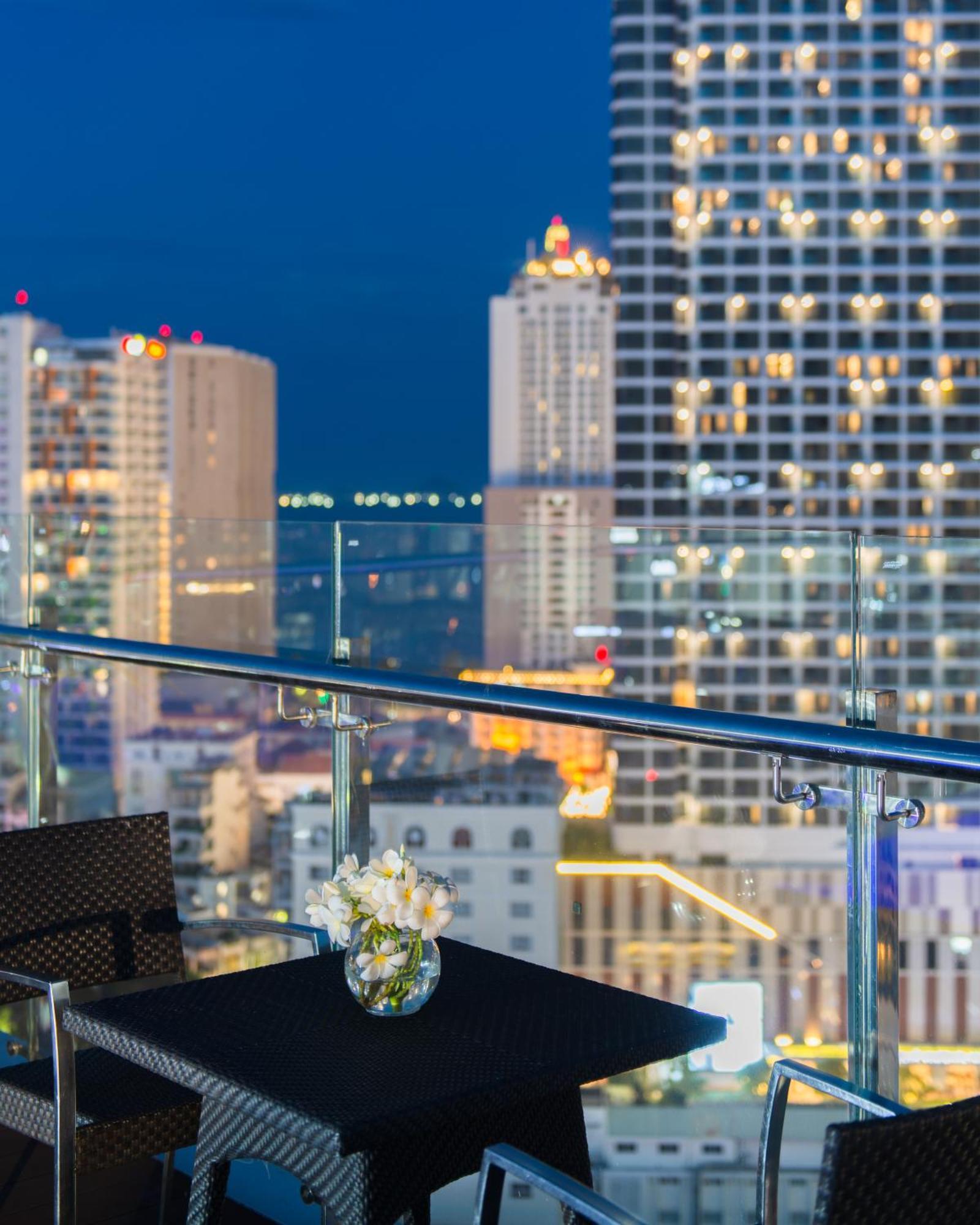 Goldcoast Hotel ญาจาง ภายนอก รูปภาพ