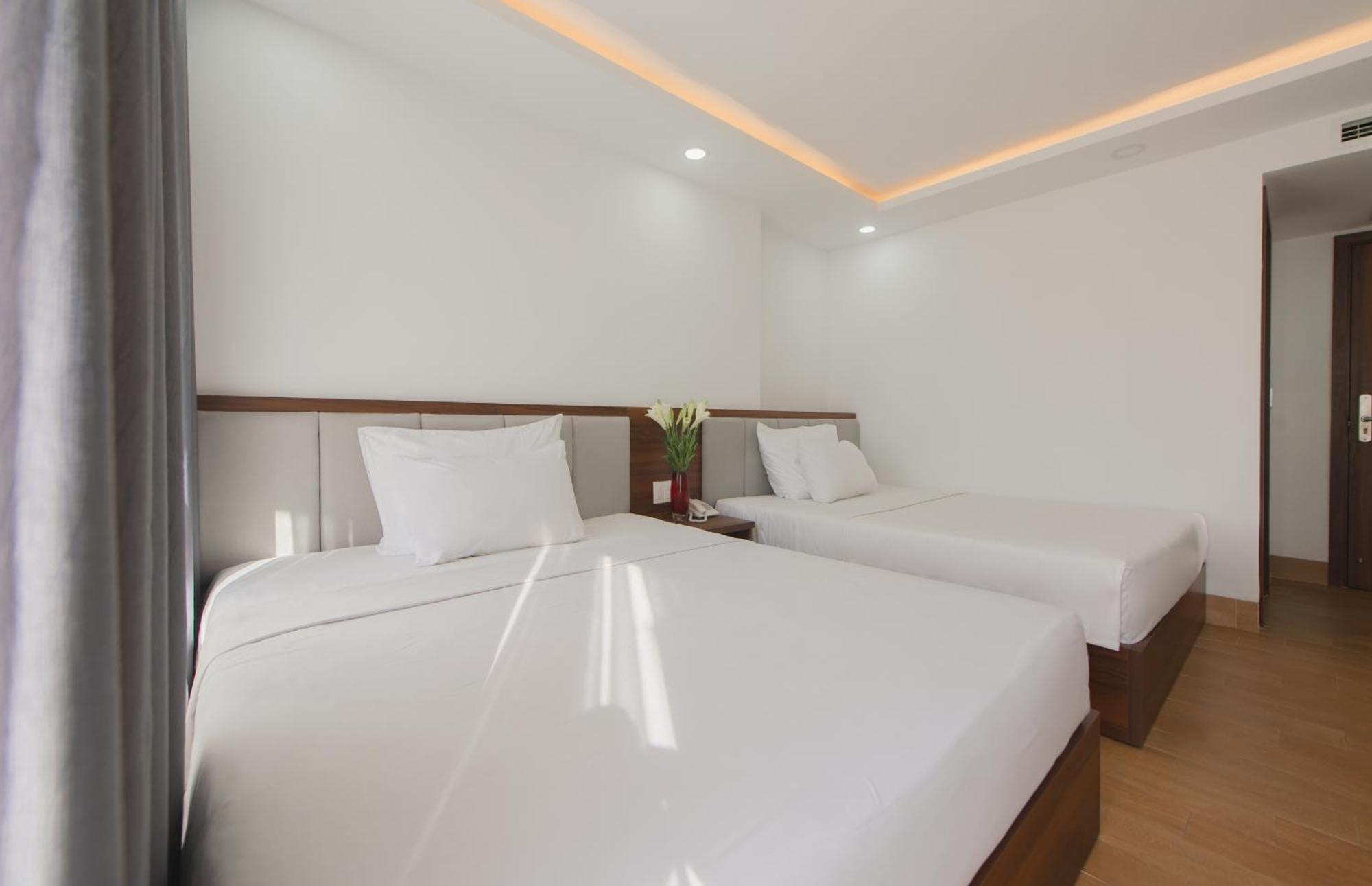 Goldcoast Hotel ญาจาง ภายนอก รูปภาพ